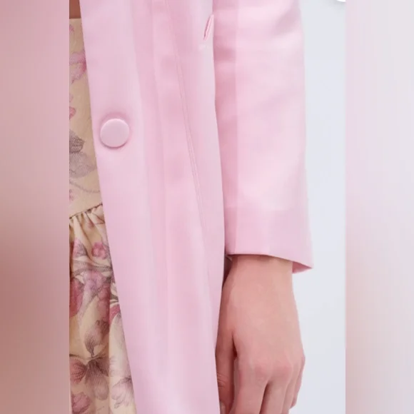 AKIRA Pink Satin Trench Coat - Picture 3 of 4